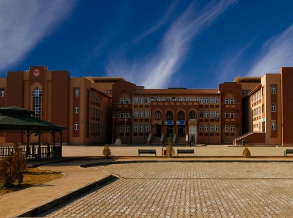 Selahaddini Eyyubi İlkokulu DİYARBAKIR BAĞLAR