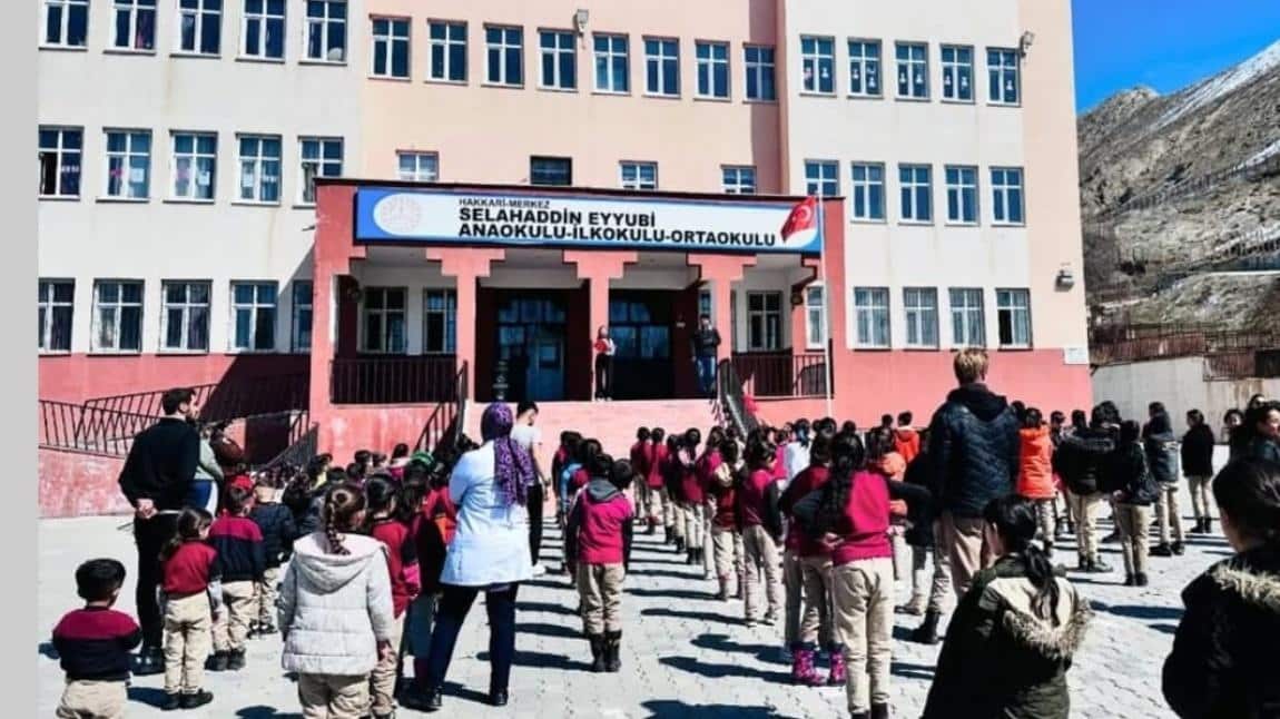 Selahaddin Eyyubi Ortaokulu HAKKARİ MERKEZ