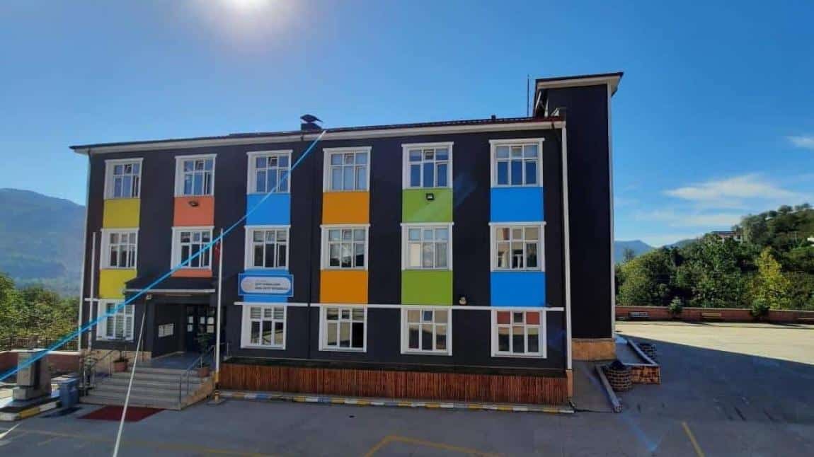 Şehit Emrah Sapa İmam Hatip Ortaokulu ORDU KORGAN