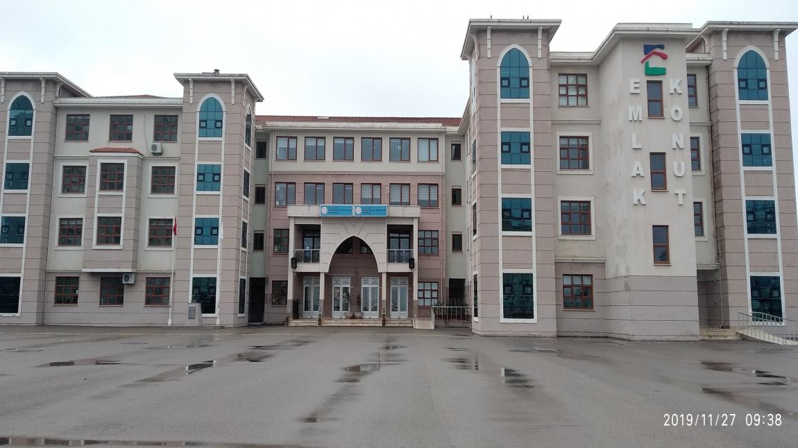 Gebze Emlak Konutları Ortaokulu KOCAELİ GEBZE