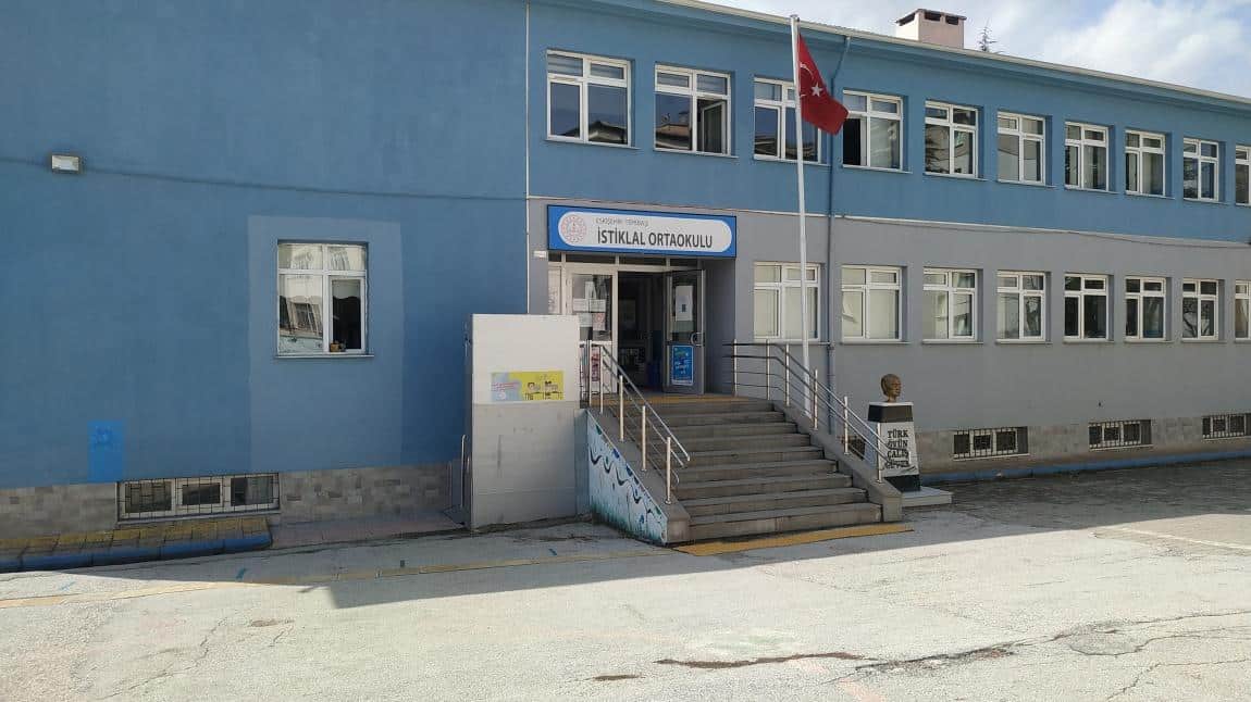 İstiklal Ortaokulu ESKİŞEHİR TEPEBAŞI