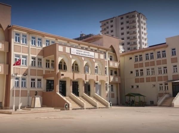 Necibe Nalkıran Ortaokulu GAZİANTEP ŞEHİTKAMİL