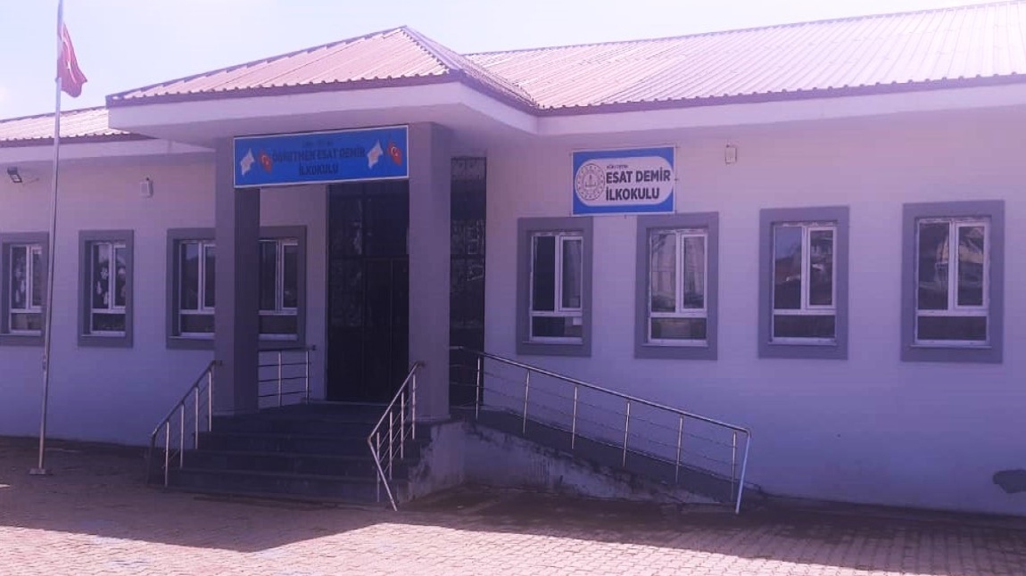 Esat Demir İlkokulu AĞRI TUTAK