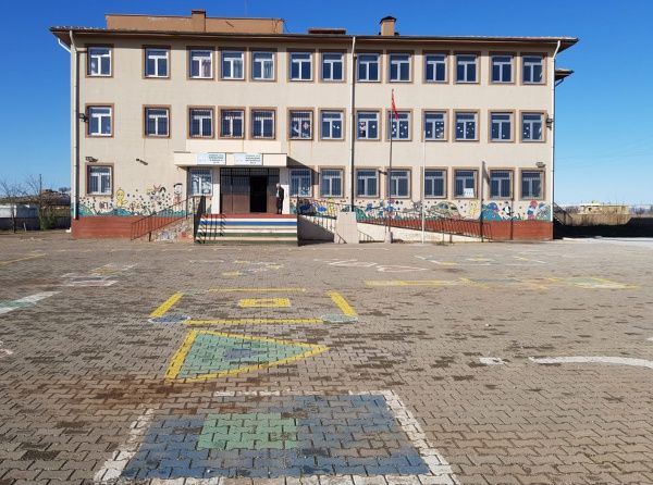 Karagömü Ortaokulu DİYARBAKIR DİCLE