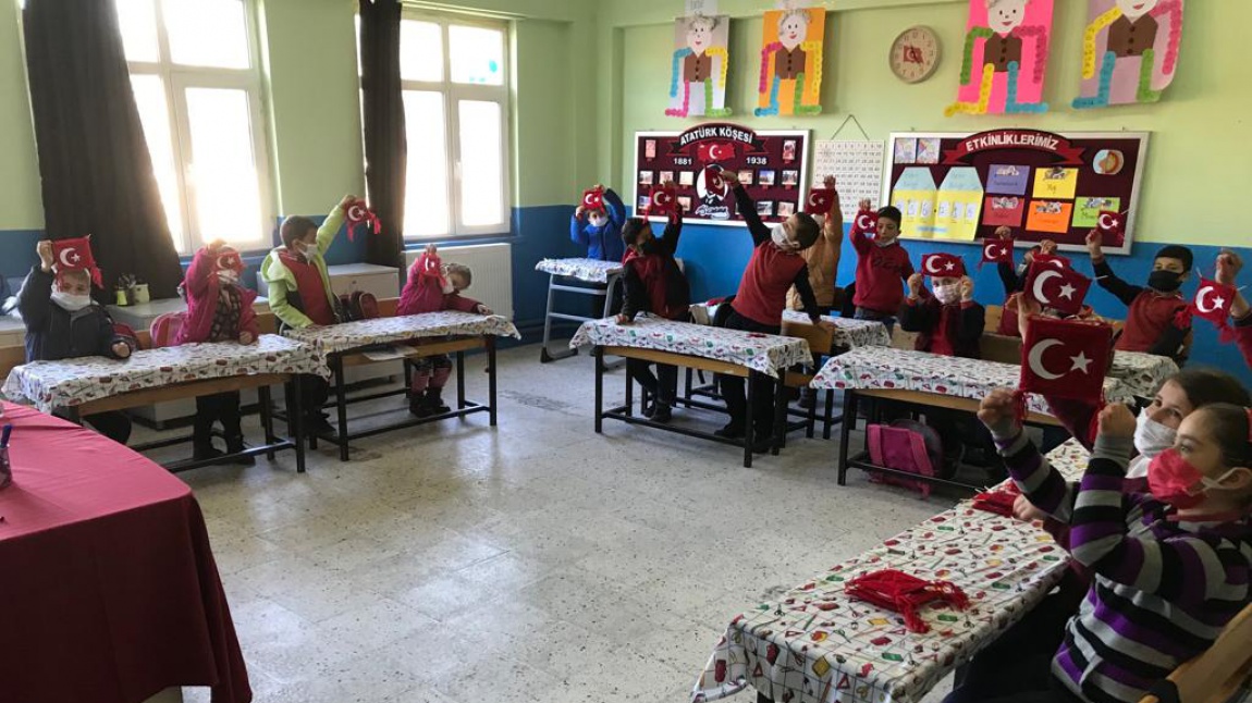 Ömer Ege İlkokulu MANİSA YUNUSEMRE