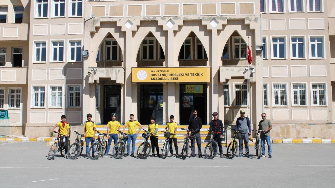 Bostaniçi Ticaret Mesleki ve Teknik Anadolu Lisesi VAN İPEKYOLU