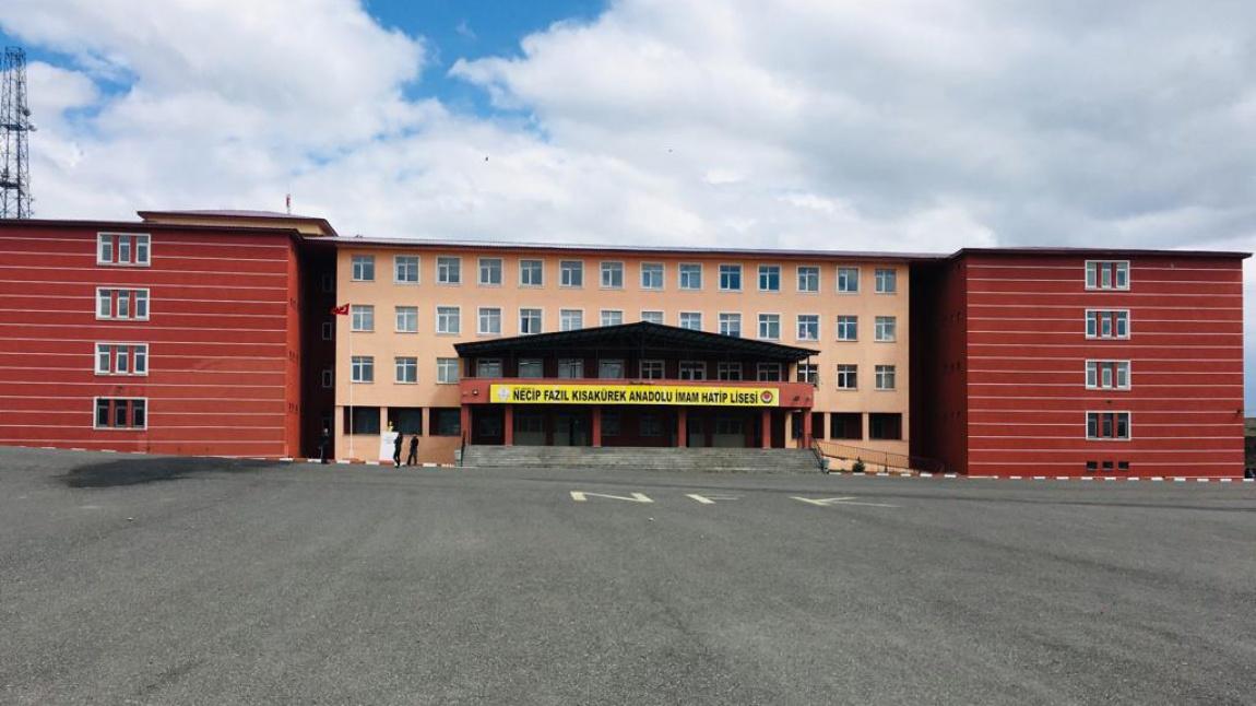 Necip Fazıl Kısakürek Anadolu İmam Hatip Lisesi AĞRI MERKEZ
