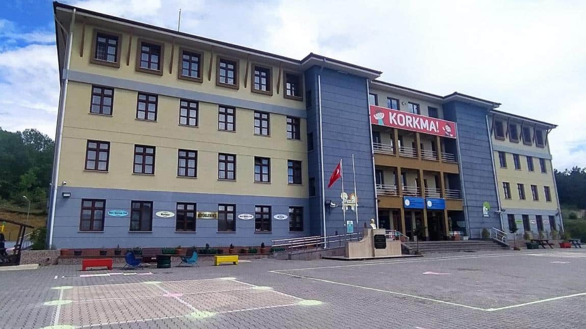 Şehit Burak Kapucuoğlu İlkokulu KASTAMONU MERKEZ