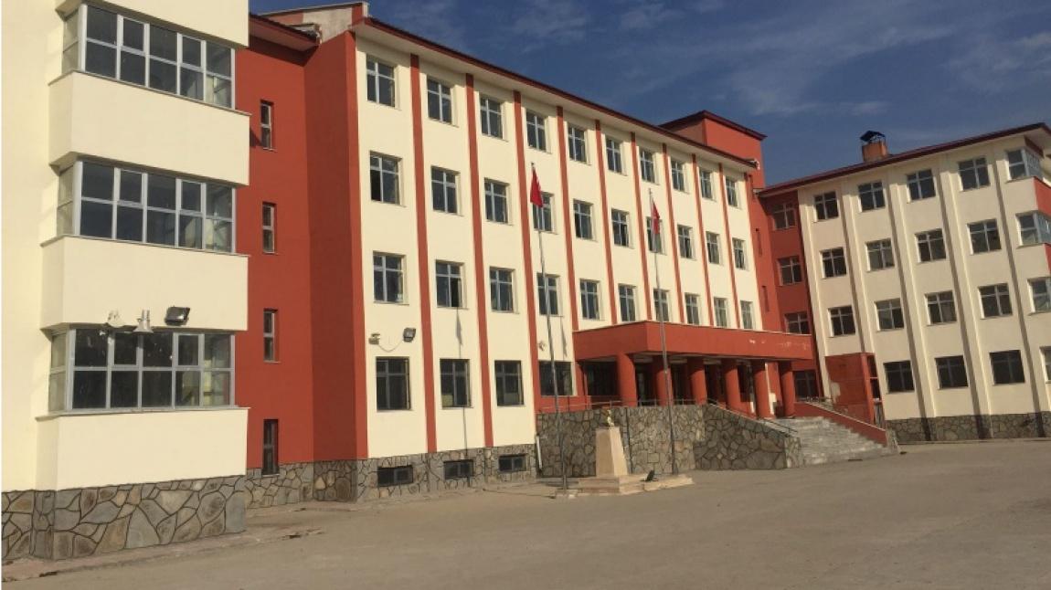 Selahaddin Eyyubi Ortaokulu AĞRI MERKEZ