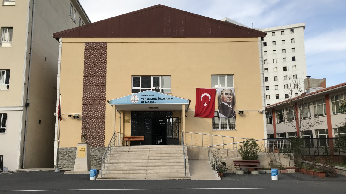 Yunus Emre İmam Hatip Ortaokulu İSTANBUL ŞİŞLİ