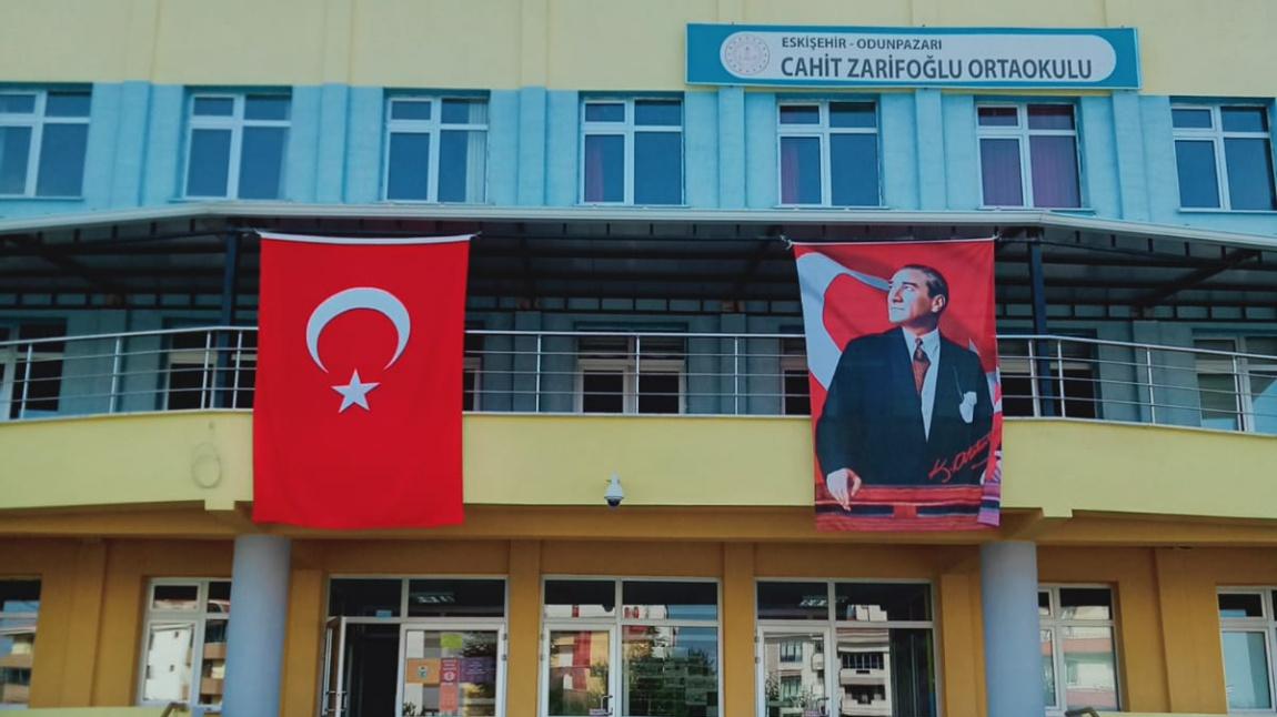 Cahit Zarifoğlu Ortaokulu ESKİŞEHİR ODUNPAZARI