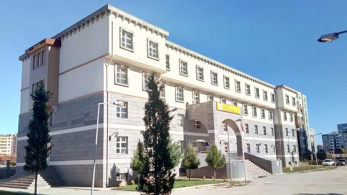 TOBB Ferdi Yiğit Anadolu İmam Hatip Lisesi DİYARBAKIR BAĞLAR