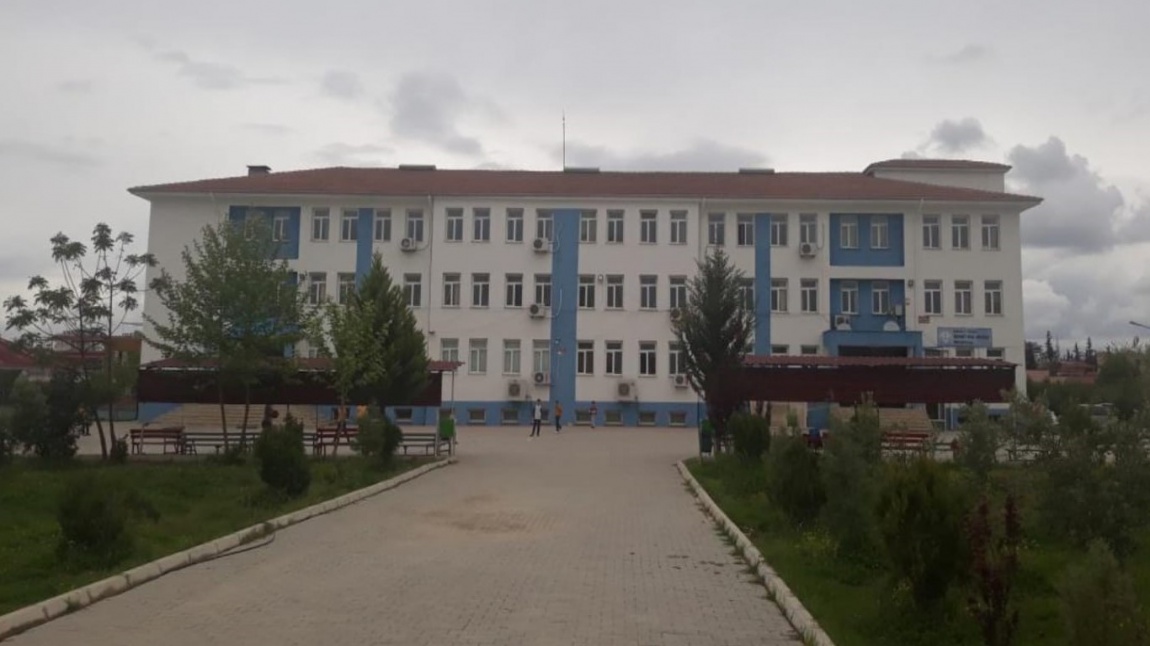 Mehmet Nuri Arıoğlu Ortaokulu OSMANİYE KADİRLİ