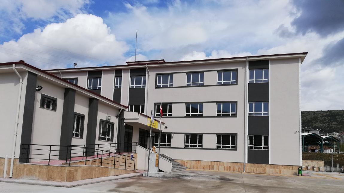 Şehit Emirhan Şimşek Anadolu İmam Hatip Lisesi HATAY BELEN