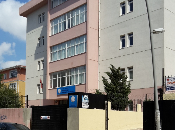 Bahçelievler İmam Hatip Ortaokulu İSTANBUL BAHÇELİEVLER
