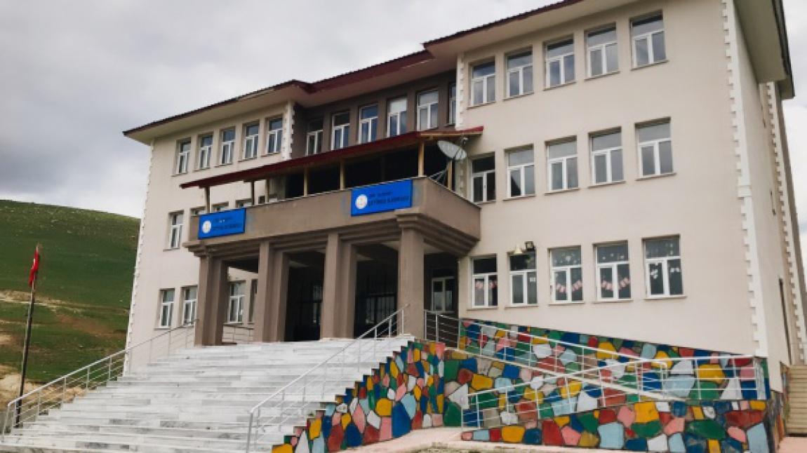 Çetinsu Ortaokulu AĞRI ELEŞKİRT