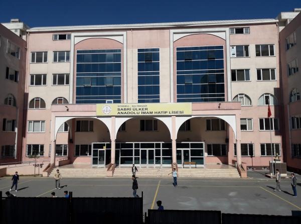 Sabri Ülker Anadolu İmam Hatip Lisesi İSTANBUL SULTANGAZİ