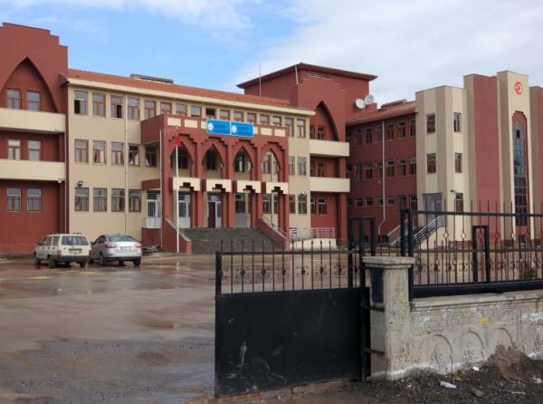Aziziye Ortaokulu DİYARBAKIR YENİŞEHİR