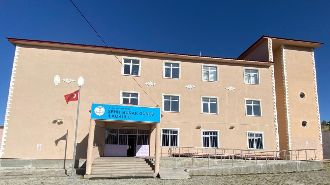 Şehit Burak Güneş İlkokulu ARDAHAN MERKEZ