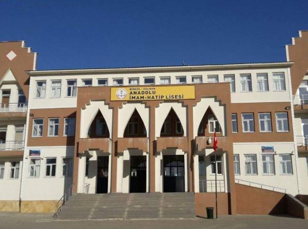 Şehit Ersin Özyurt Anadolu İmam Hatip Lisesi BİNGÖL SOLHAN