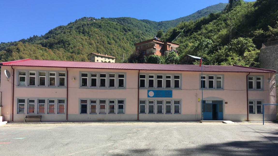 Atayurt İmam Hatip Ortaokulu TRABZON ARSİN