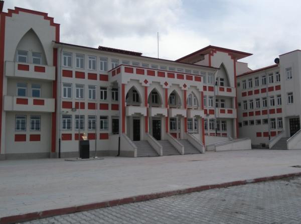 Onur Ekemen İlkokulu NİĞDE BOR