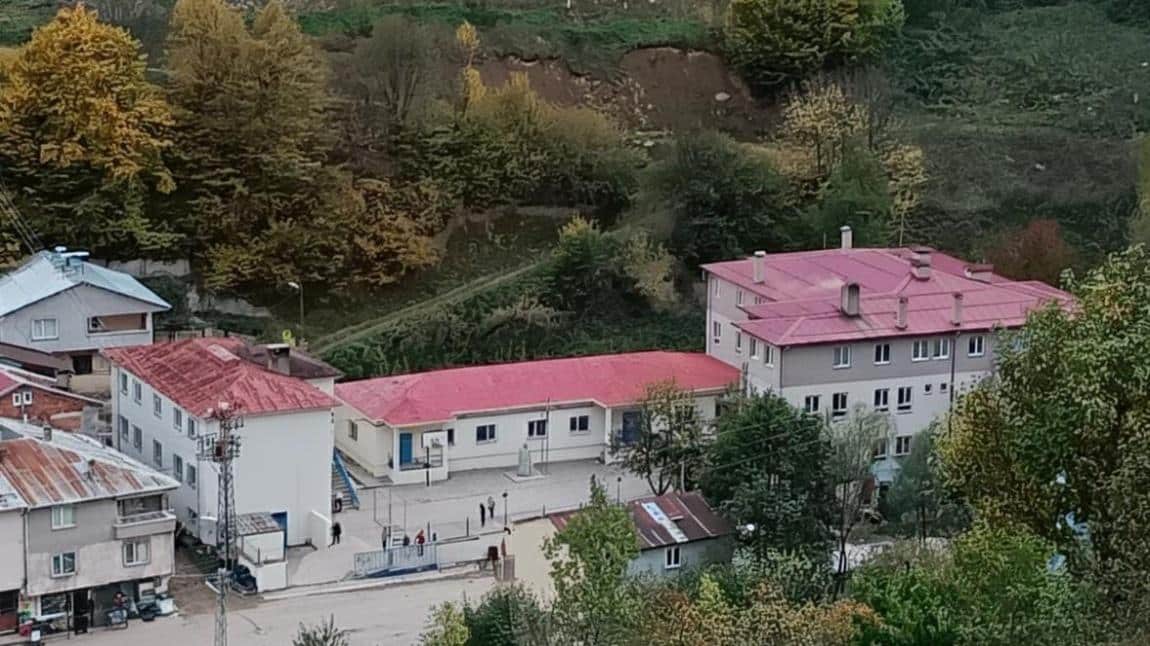 Kızıltaş İmam Hatip Ortaokulu GİRESUN DERELİ