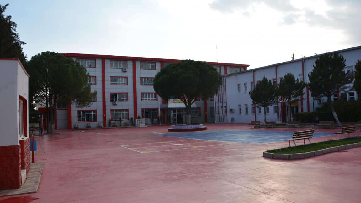 Bergamalı Kadri Anadolu İmam Hatip Lisesi İZMİR BERGAMA