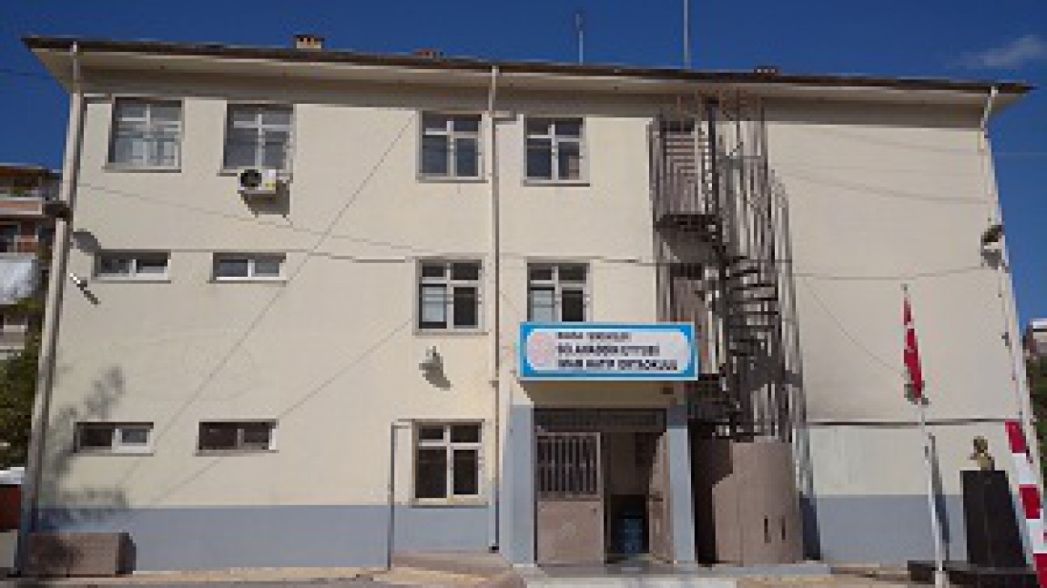 Selahaddin Eyyubi İmam Hatip Ortaokulu MANİSA ŞEHZADELER