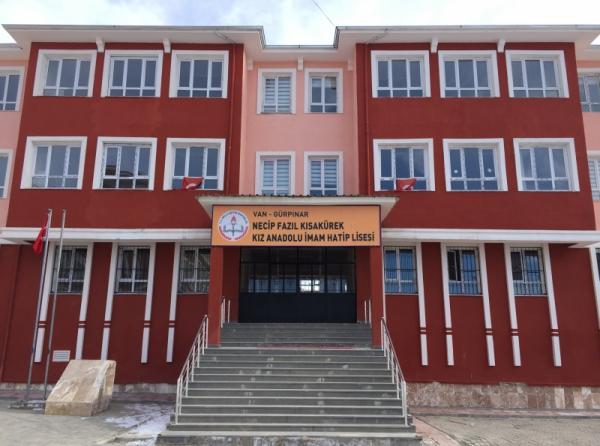 Necip Fazıl Kısakürek Kız Anadolu İmam Hatip Lisesi VAN GÜRPINAR