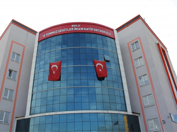 Bolu 15 Temmuz Şehitler İmam Hatip Ortaokulu BOLU MERKEZ
