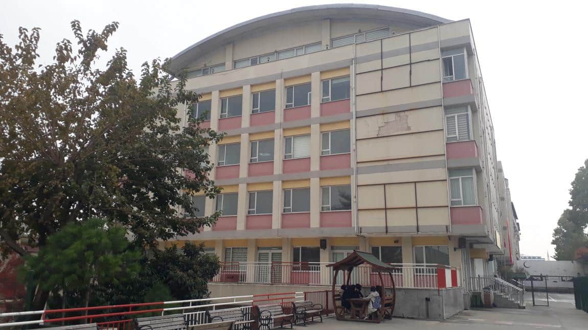 Şehit Murat Kocatürk Anadolu İmam Hatip Lisesi İSTANBUL AVCILAR