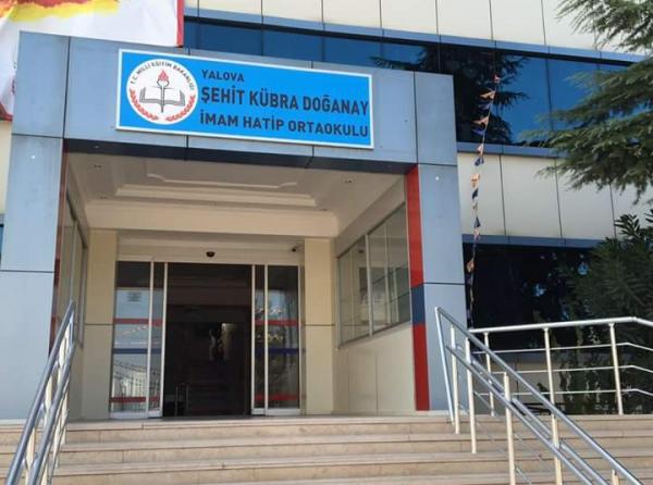 Şehit Kübra Doğanay İmam Hatip Ortaokulu YALOVA MERKEZ