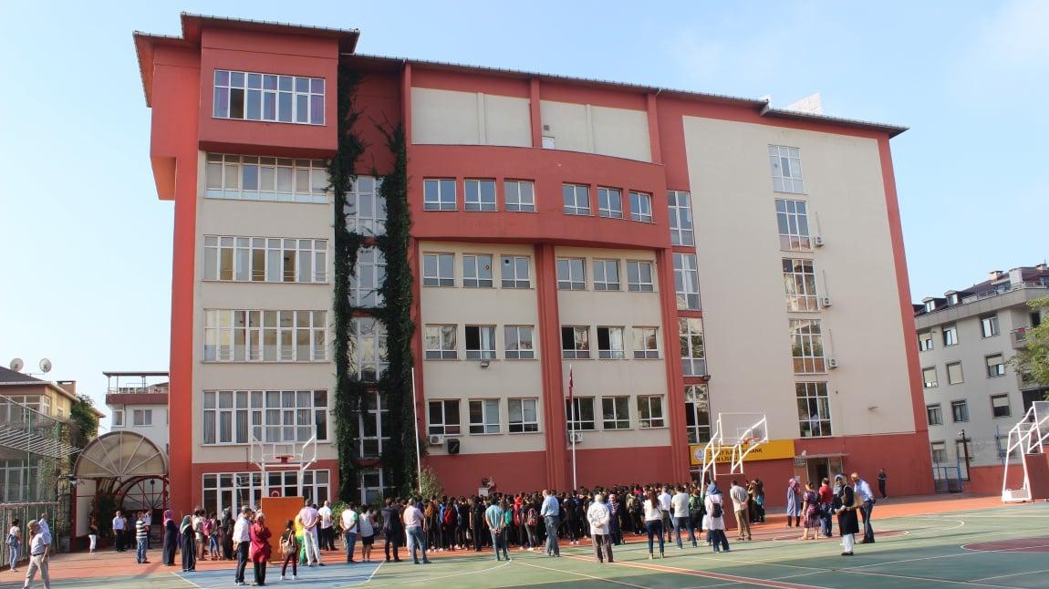 Şehit İlhan Varank Fen Lisesi İSTANBUL MALTEPE