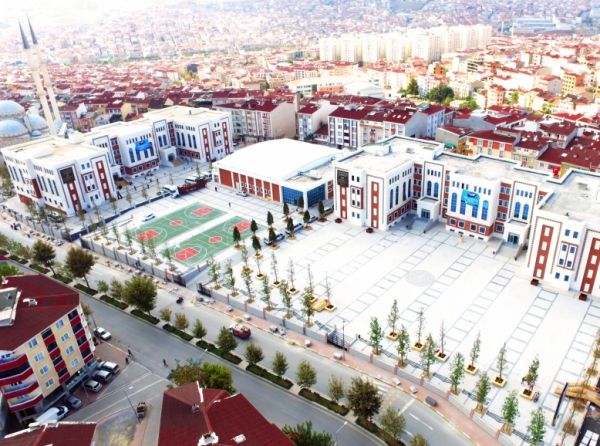 Recep Tayyip Erdoğan İmam Hatip Ortaokulu İSTANBUL ESENYURT