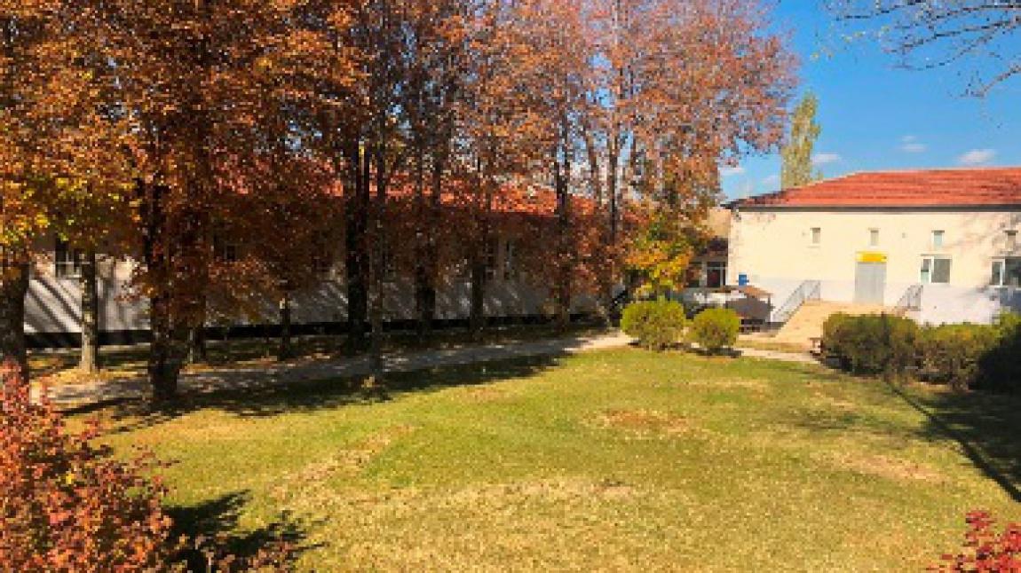 Ertuğrul Bey Mesleki ve Teknik Anadolu Lisesi YOZGAT ÇAYIRALAN