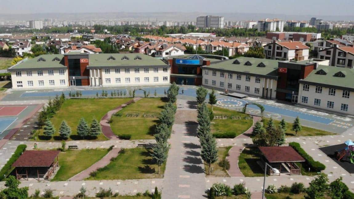 Şehit Cennet Yiğit İmam Hatip Ortaokulu KAYSERİ MELİKGAZİ