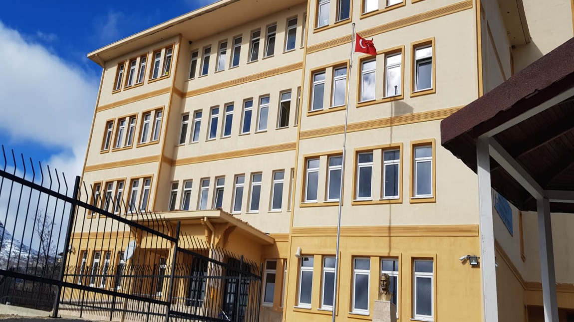 Sarıveliler Mustafa Barcın Anadolu İmam Hatip Lisesi KARAMAN SARIVELİLER