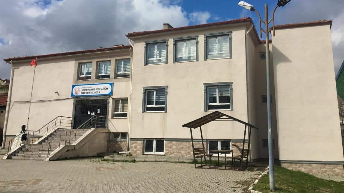 Domaniç Şehit Muhammed Fatih Safitürk İmam Hatip Ortaokulu KÜTAHYA DOMANİÇ