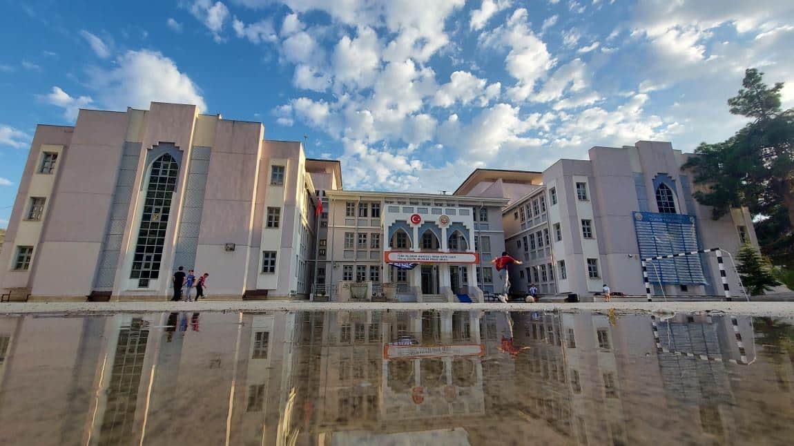 Türk Telekom Anadolu İmam Hatip Lisesi AMASYA MERKEZ