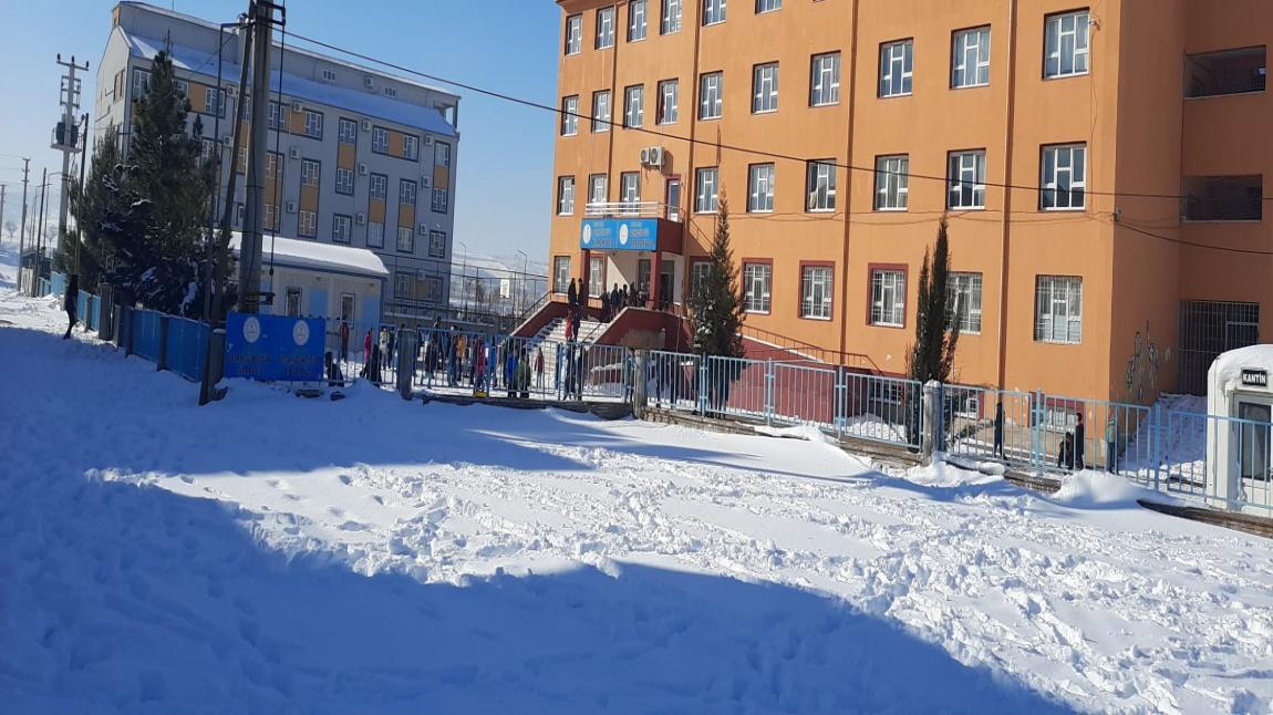 Selahaddin Eyyübi Ortaokulu MARDİN MİDYAT