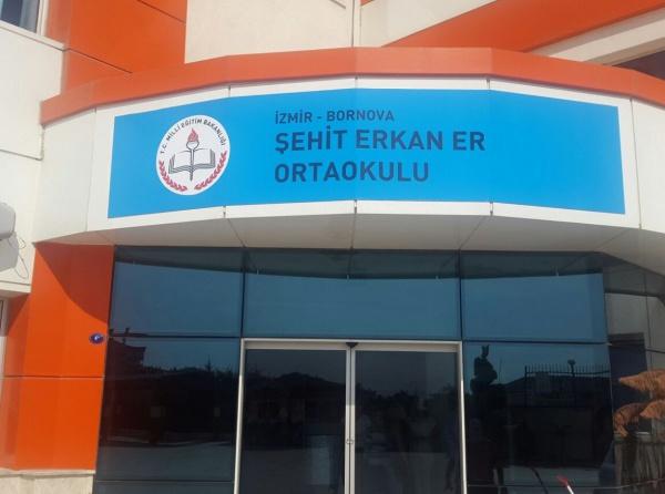 Şehit Erkan Er Ortaokulu İZMİR BORNOVA