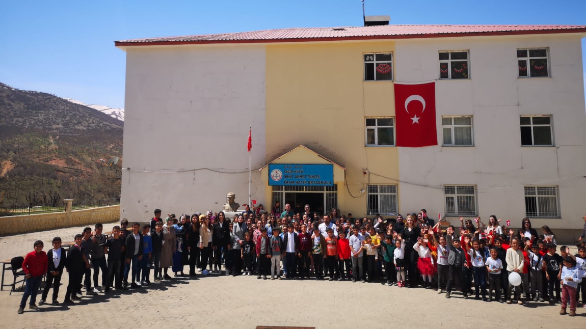 Çığır Köyü Şehit Ahmet Tuncel İmam Hatip Ortaokulu BİTLİS MUTKİ