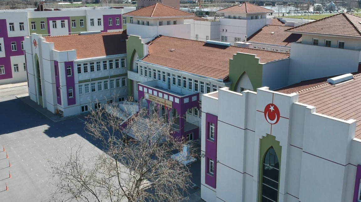 Halit Evin Kız Anadolu İmam Hatip Lisesi SAKARYA ERENLER