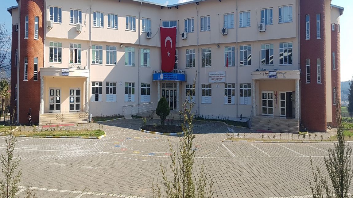 Şehit Hüseyin Cengiz İmam Hatip Ortaokulu OSMANİYE MERKEZ