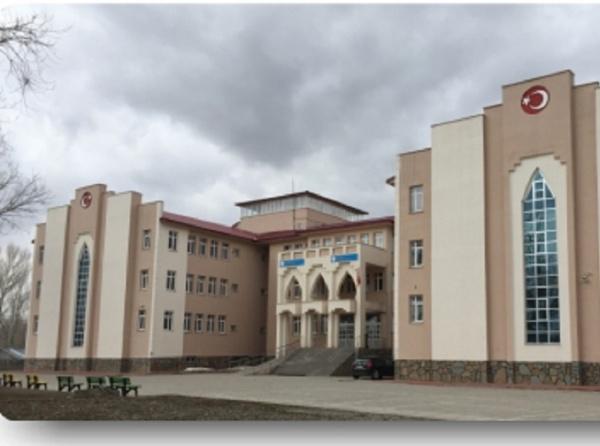 Yücekapı Beldesi İmam Hatip Ortaokulu AĞRI ELEŞKİRT
