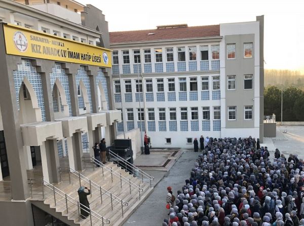 AKYAZI KIZ ANADOLU İMAM HATİP LİSESİ SAKARYA AKYAZI