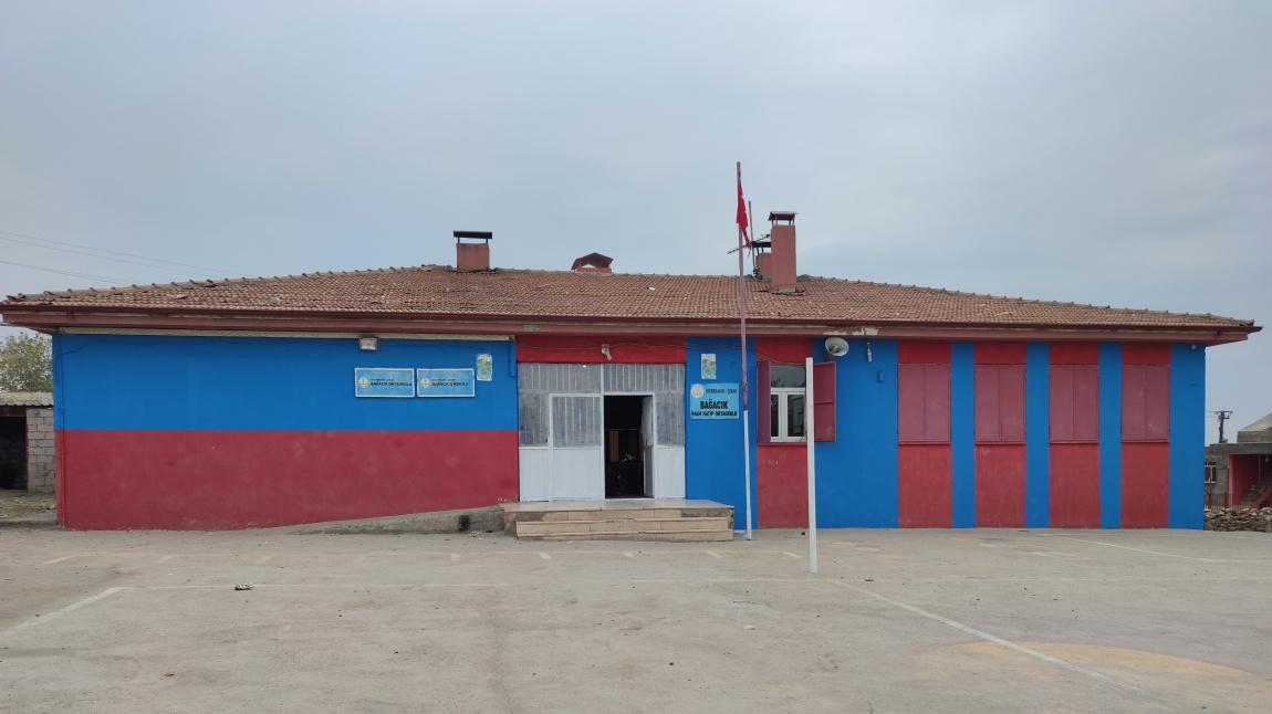 Bağacık İmam Hatip Ortaokulu DİYARBAKIR ÇINAR