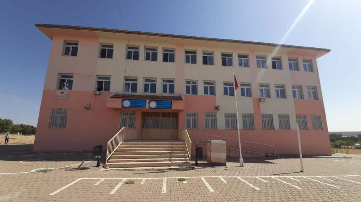 Sungur İmam Hatip Ortaokulu DİYARBAKIR SUR