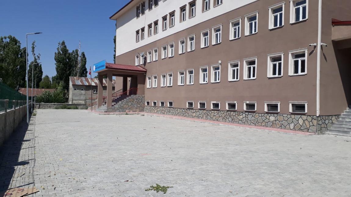 Yavuz Selim Ortaokulu AĞRI MERKEZ